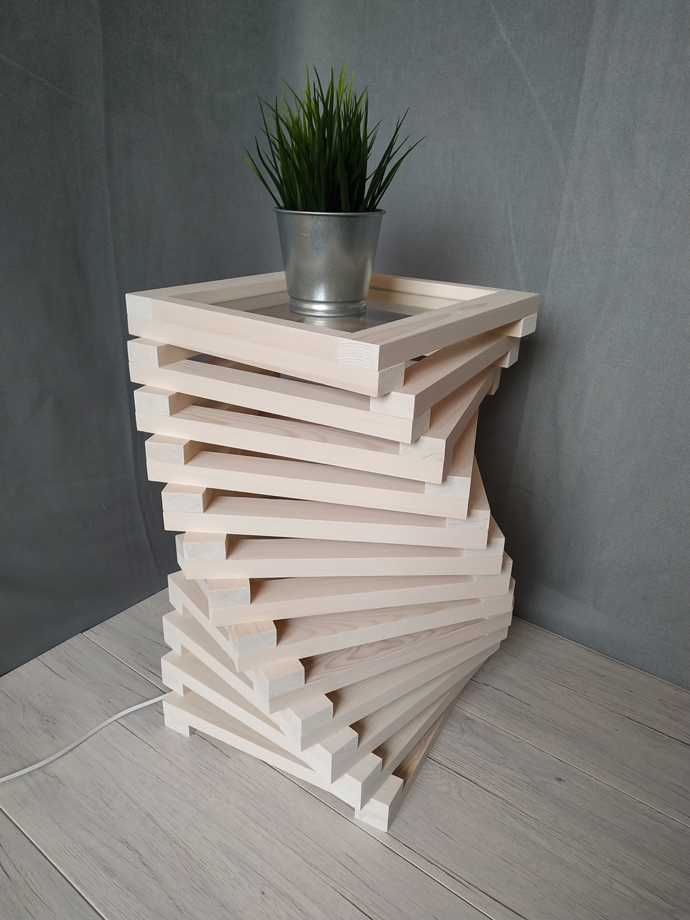 Декоративная подставка