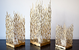 Вырезная напольная лампа